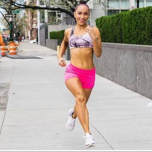 ❤️‍🔥NWT L Peloton Mudra Smoke Bra